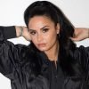 demi-lovato-faz-nova-tatuagem-no-pescoco-confira-a-foto