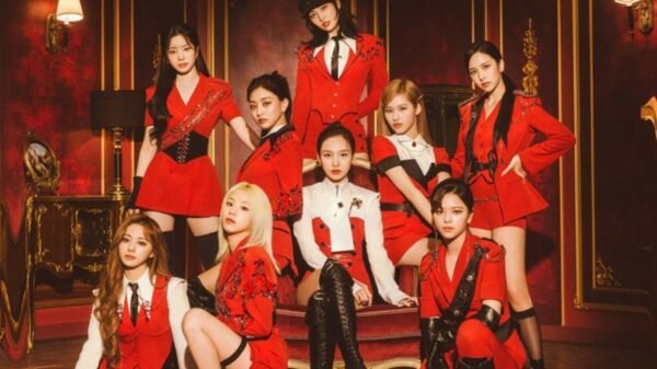 TWICE posa para a capa do álbum japonês Perfect World