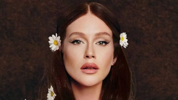 Marina Ruy Barbosa se veste de Lana Del Rey