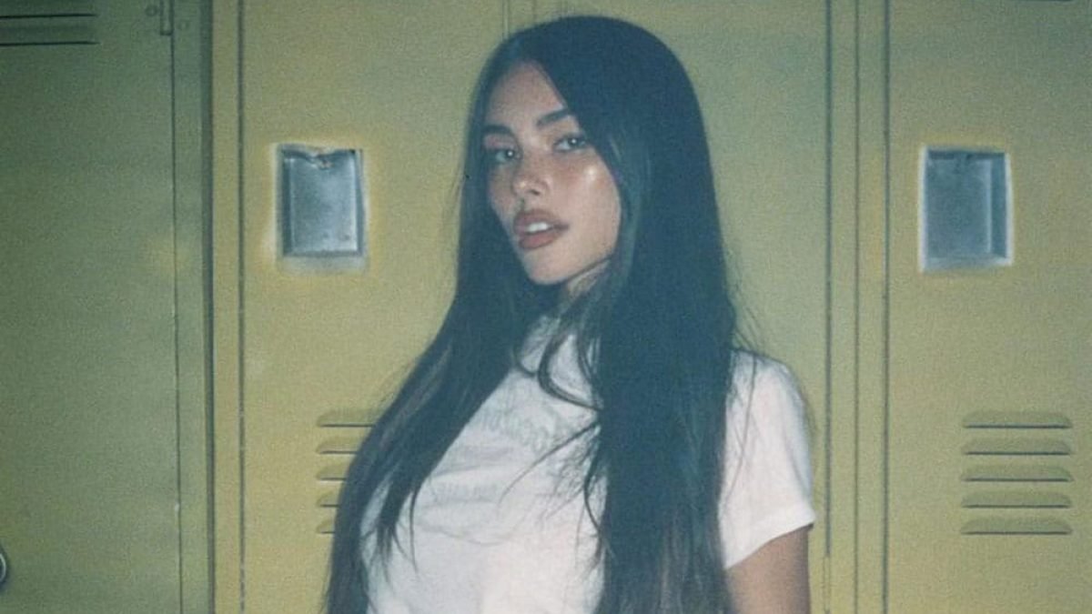 Por que Madison Beer não gosta de tirar fotos com os fãs em turnês? Ela explica o motivo!